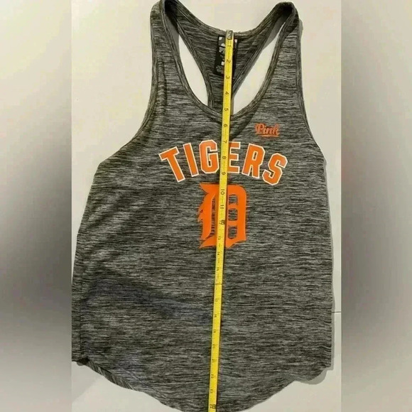 Victoria Secret’s PINK Detroit Tigers Tank Top - Picture 7 of 7